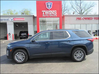 Used 2022 Chevrolet Traverse LT image 1