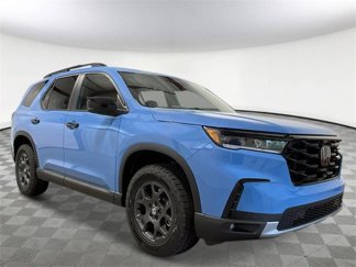 New 2025 Honda Pilot TrailSport image 1