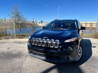 Used 2016 Jeep Cherokee Latitude w/ Comfort/Convenience Group image 1