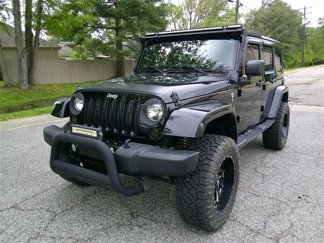 Used 2016 Jeep Wrangler Unlimited Sahara w/ Connectivity Group image 1