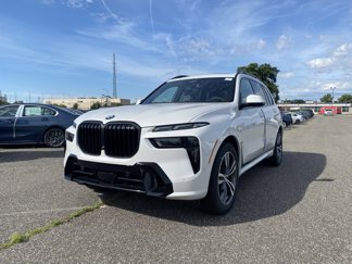 New 2026 BMW X7 xDrive40i image 1