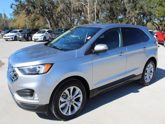 Used 2024 Ford Edge Titanium image 1