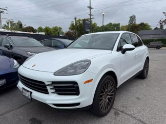 Used 2023 Porsche Cayenne Platinum Edition image 1
