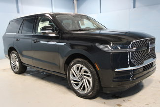 New 2025 Lincoln Navigator Reserve image 1