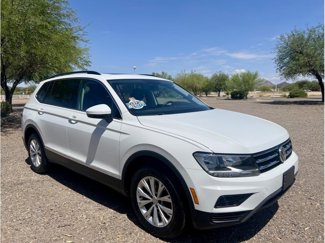 Used 2018 Volkswagen Tiguan SE w/ Panoramic Sunroof Package image 1