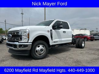 New 2025 Ford F350 XL w/ XL Chrome Package image 1