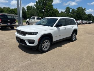Used 2023 Jeep Grand Cherokee Limited image 1