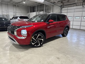 New 2025 Mitsubishi Outlander SEL image 1