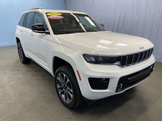 Certified 2024 Jeep Grand Cherokee Overland w/ Luxury Tech Group IV image 1