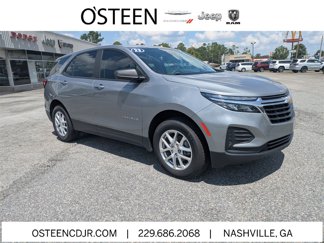 Used 2023 Chevrolet Equinox LS image 1