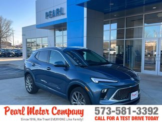 Used 2024 Buick Encore GX Avenir w/ Avenir Convenience Package image 1