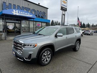 Used 2023 GMC Acadia SLT image 1