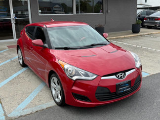 Used 2014 Hyundai Veloster image 1