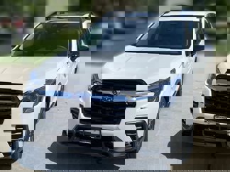 New 2025 Subaru Ascent Limited image 1