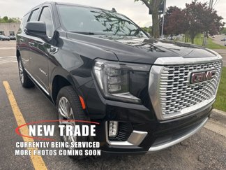 Used 2024 GMC Yukon Denali w/ Denali Reserve Package image 1
