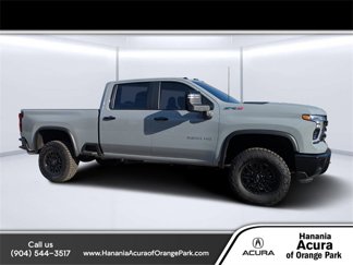 Used 2025 Chevrolet Silverado 2500 ZR2 w/ Technology Package image 1