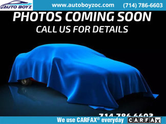 Used 2015 Chevrolet Traverse LT w/ Style and Technology Package image 1