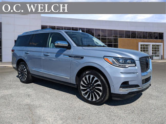 Used 2024 Lincoln Navigator Black Label image 1