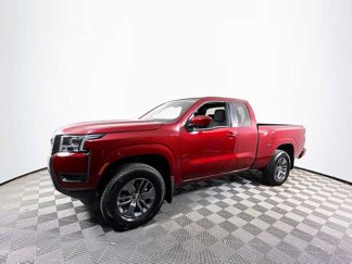 Certified 2025 Nissan Frontier SV image 1