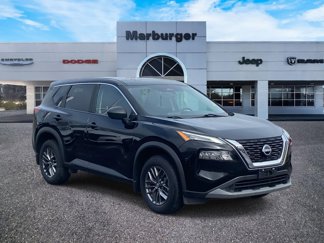 Used 2023 Nissan Rogue S image 1