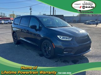 New 2023 Chrysler Pacifica Touring-L w/ S Appearance Package image 1