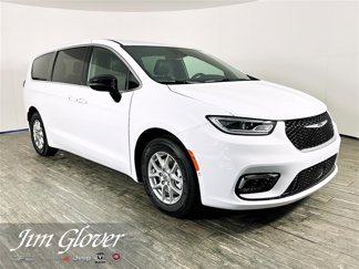 New 2025 Chrysler Pacifica Select image 1