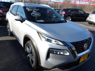 Used 2021 Nissan Rogue SL w/ Premium Package image 1