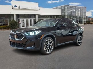 Used 2025 BMW X2 xDrive28i image 1