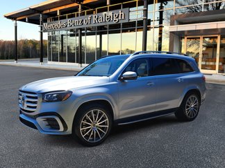 New 2026 Mercedes-Benz GLS 580 4MATIC image 1