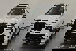 Used 2023 BMW X7 xDrive40i w/ M Sport Package image 1