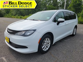 Used 2020 Chrysler Voyager Lxi image 1