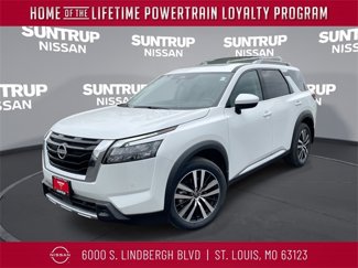 New 2025 Nissan Pathfinder Platinum w/ Cargo Package image 1