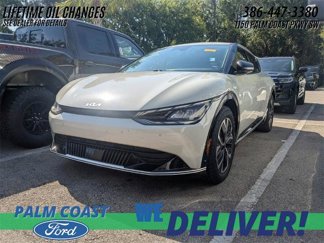 Used 2022 Kia EV6 Wind image 1