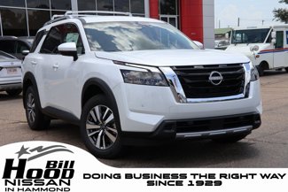 New 2025 Nissan Pathfinder SL image 1