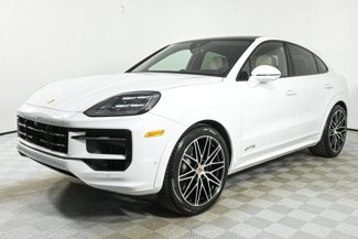 Certified 2025 Porsche Cayenne GTS image 1