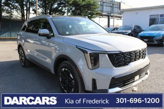 Certified 2025 Kia Sorento S w/ Panoramic Sunroof Package image 1