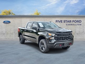 Used 2025 Chevrolet Silverado 1500 Custom Trail Boss w/ LPO, Dark Essentials Package image 1