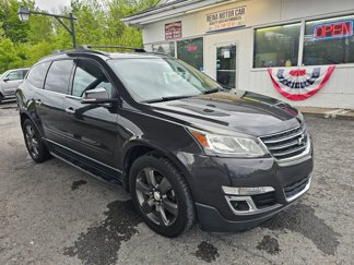 Used 2017 Chevrolet Traverse LT image 1
