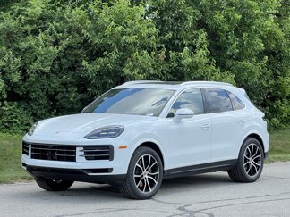 New 2025 Porsche Cayenne image 1