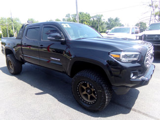Used 2022 Toyota Tacoma TRD Sport image 1
