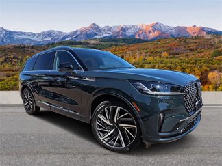 New 2025 Lincoln Aviator Black Label image 1