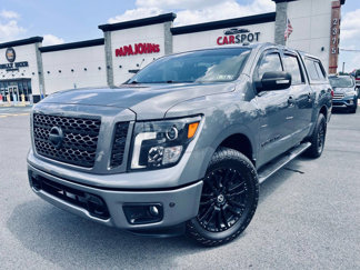 Used 2018 Nissan Titan SV w/ Midnight Edition image 1