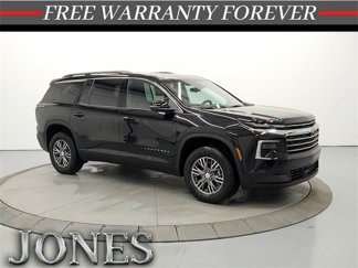New 2025 Chevrolet Traverse LT w/ Driver Confidence Package image 1