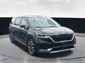 Used 2022 Kia Carnival EX image 1