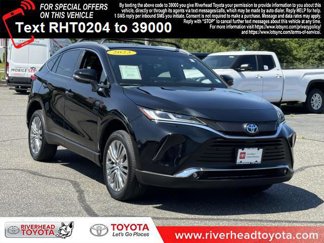Certified 2023 Toyota Venza XLE image 1