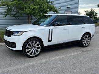 New 2025 Land Rover Range Rover Long Wheelbase SE image 1