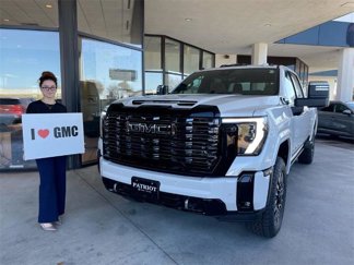 New 2025 GMC Sierra 2500 Denali Ultimate image 1