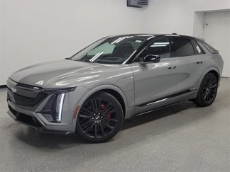New 2026 Cadillac Lyriq V w/ Exterior Carbon Fiber Package 360° Tour