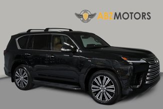 Used 2025 Lexus LX 600 4WD w/ Luxury Package image 1