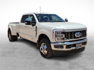 New 2025 Ford F350 4x4 Crew Cab DRW Super Duty image 1